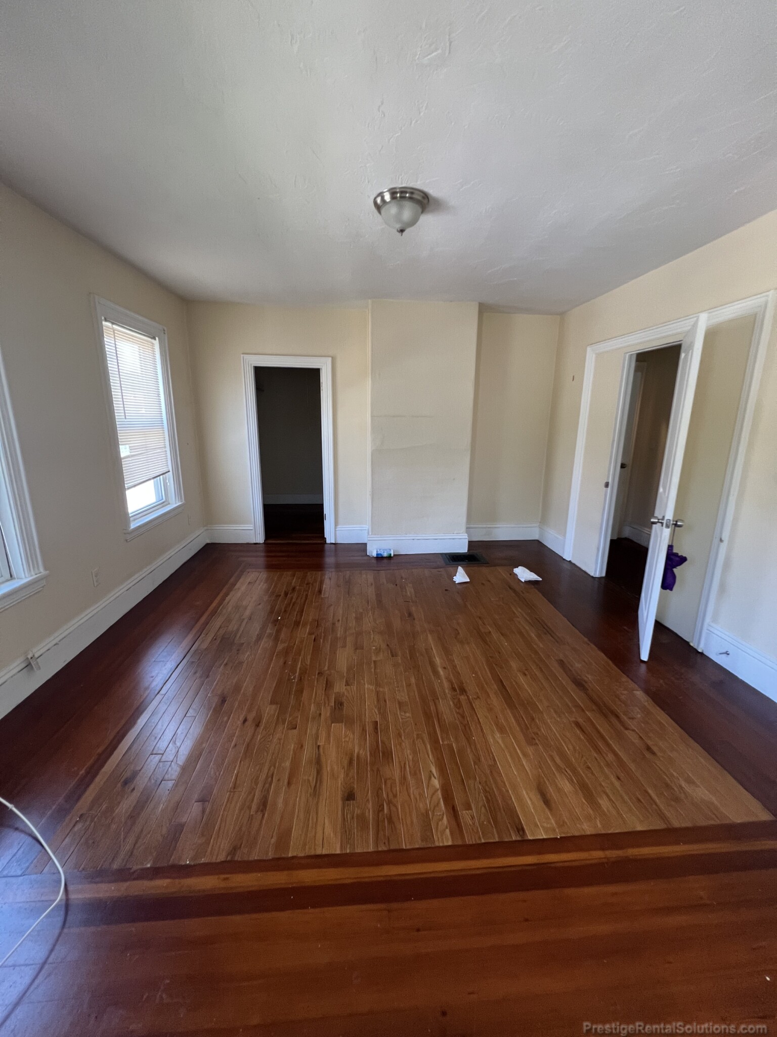4.5 bed, 2 bath apartment for rent at 1122 River St Unit 2, Hyde Park — photo 5 of 15