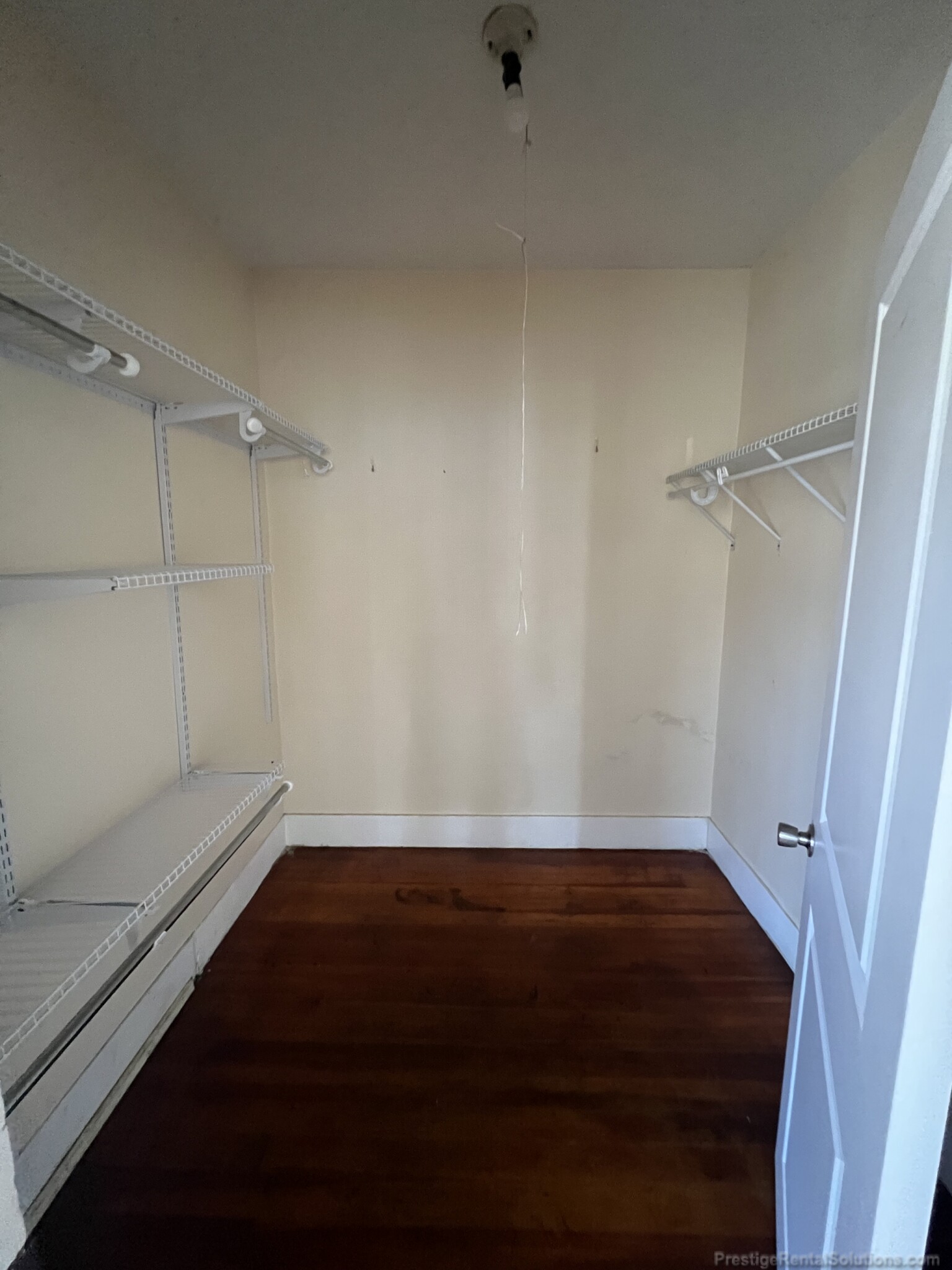 4.5 bed, 2 bath apartment for rent at 1122 River St Unit 2, Hyde Park — photo 6 of 15