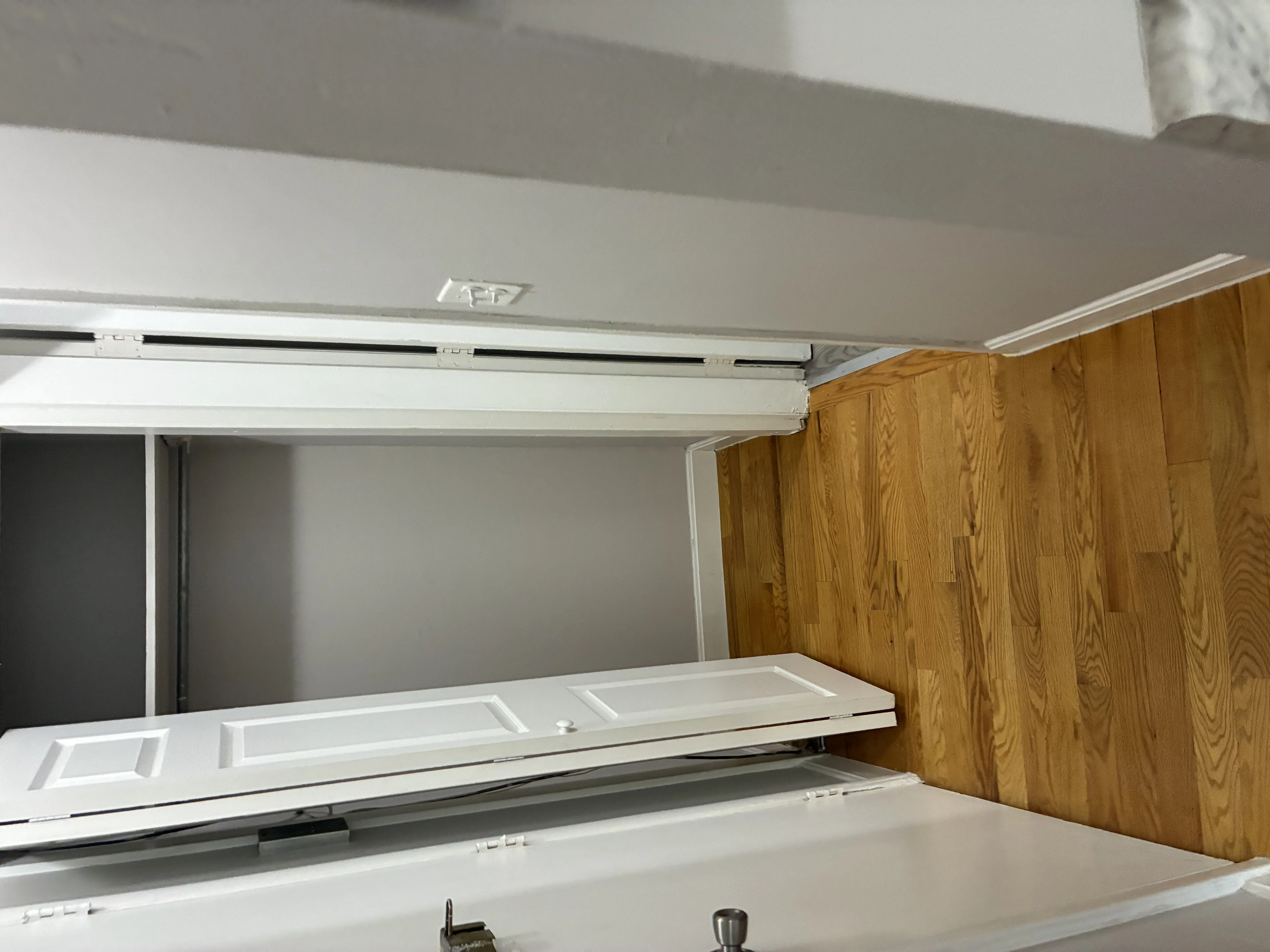 Studio bed, 1 bath apartment for rent at 1124 Commonwealth Ave Unit 1A, Allston — photo 4 of 5