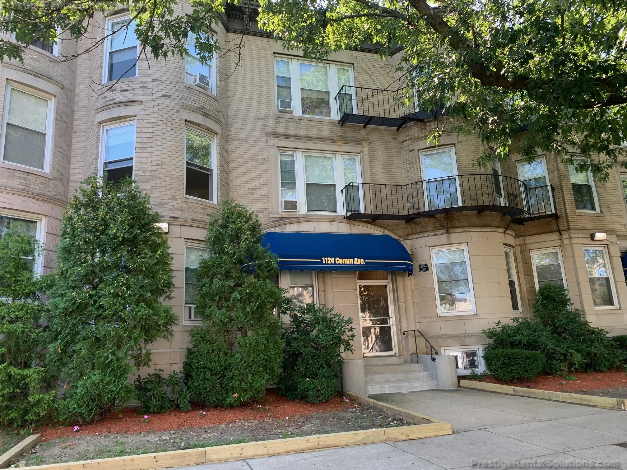 1 bed, 1 bath apartment for rent at 1124 Commonwealth Ave Unit 2A, Allston — photo 14 of 14