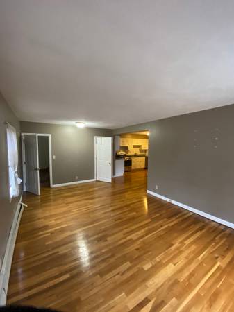 3 bed, 1 bath apartment for rent at 1125 Chestnut St Unit 2, Newton Upper Falls — photo 9 of 13