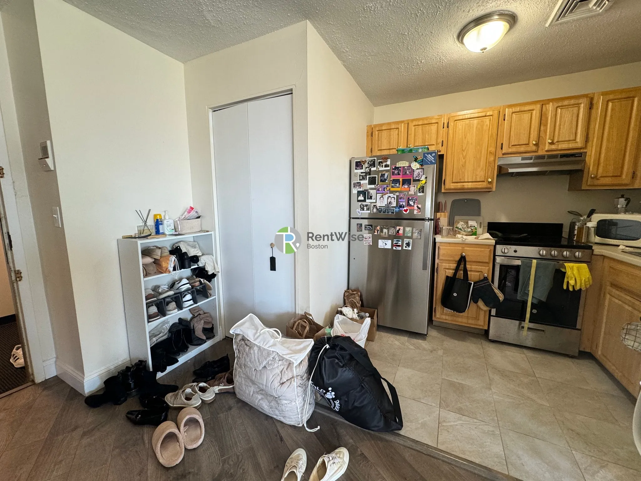 Studio bed, 1 bath apartment for rent at 1126 Boylston St Unit 302, Fenway — photo 2 of 5