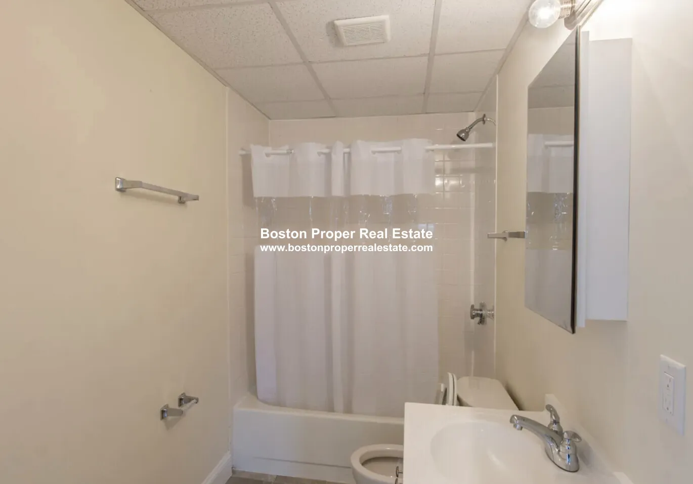 2 bed, 1 bath apartment for rent at 1126 Boylston St Unit 309, Fenway — photo 6 of 8