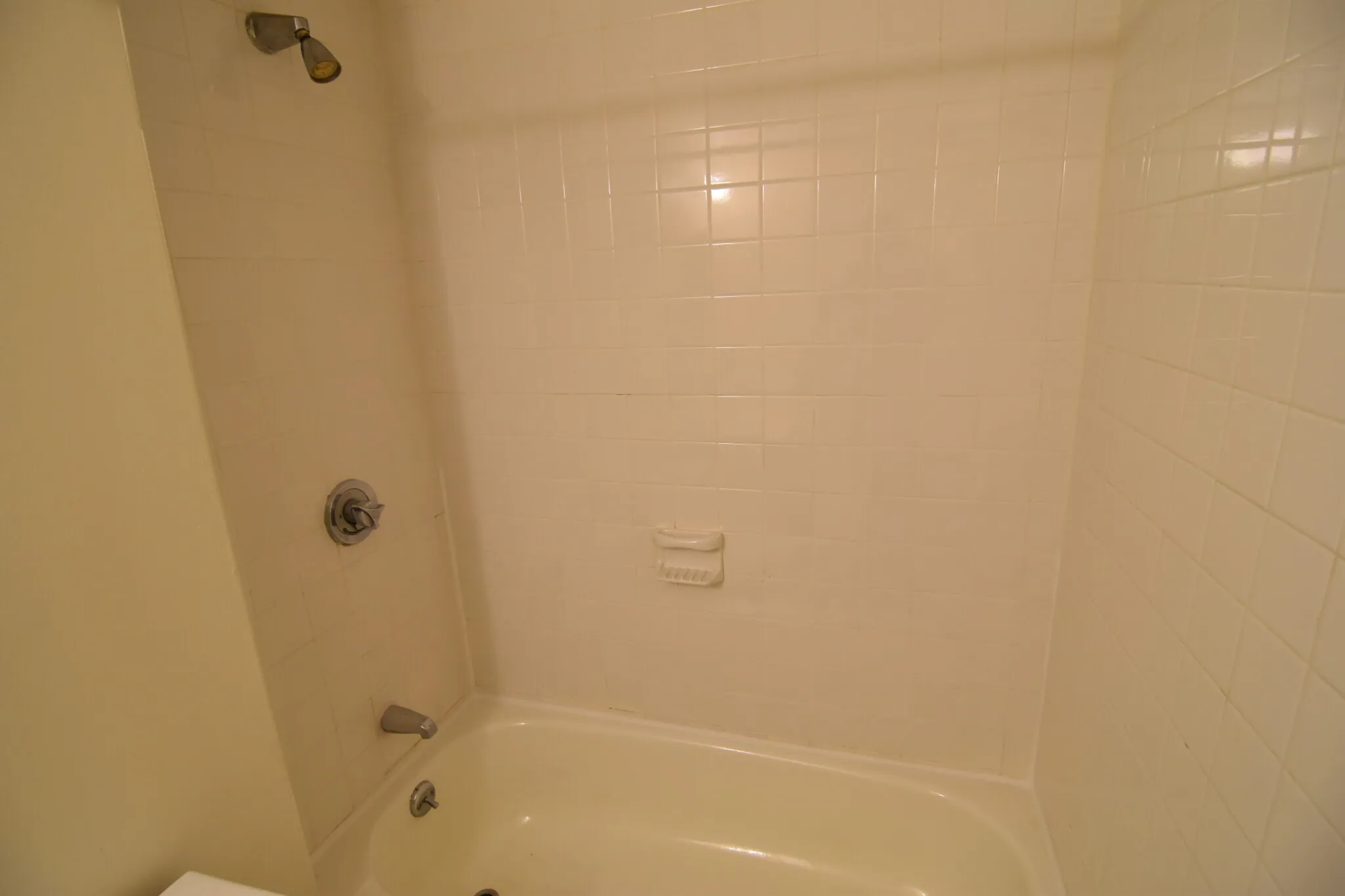 1 bed, 1 bath apartment for rent at 1126 Boylston St Unit 402, Fenway — photo 5 of 6