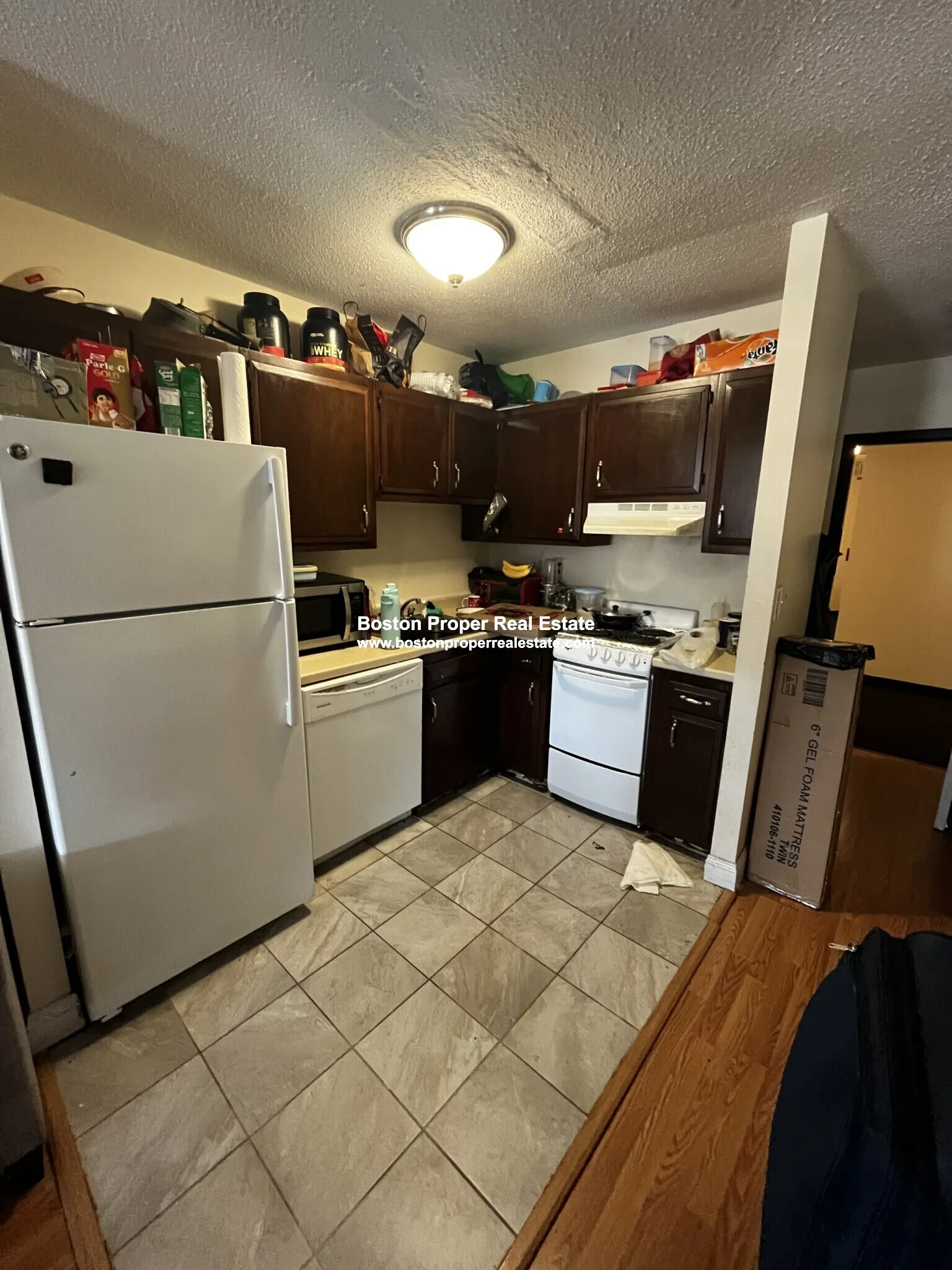 1 bed, 1 bath apartment for rent at 1126 Boylston St Unit 606, Fenway — photo 3 of 9
