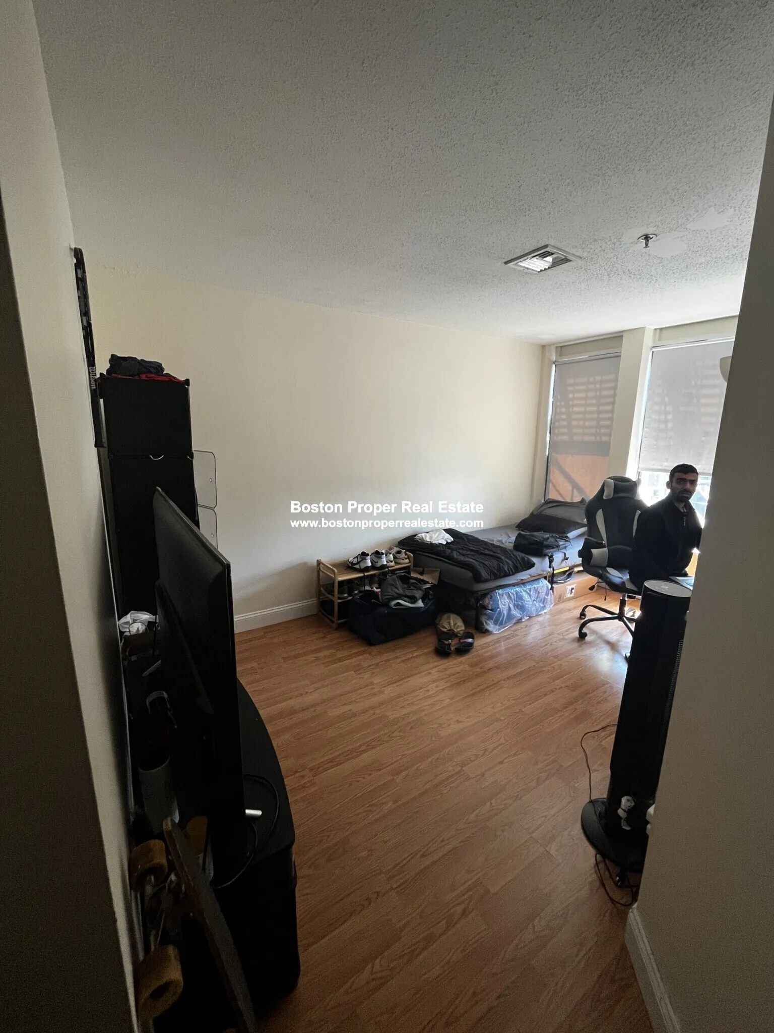 1 bed, 1 bath apartment for rent at 1126 Boylston St Unit 606, Fenway — photo 4 of 9