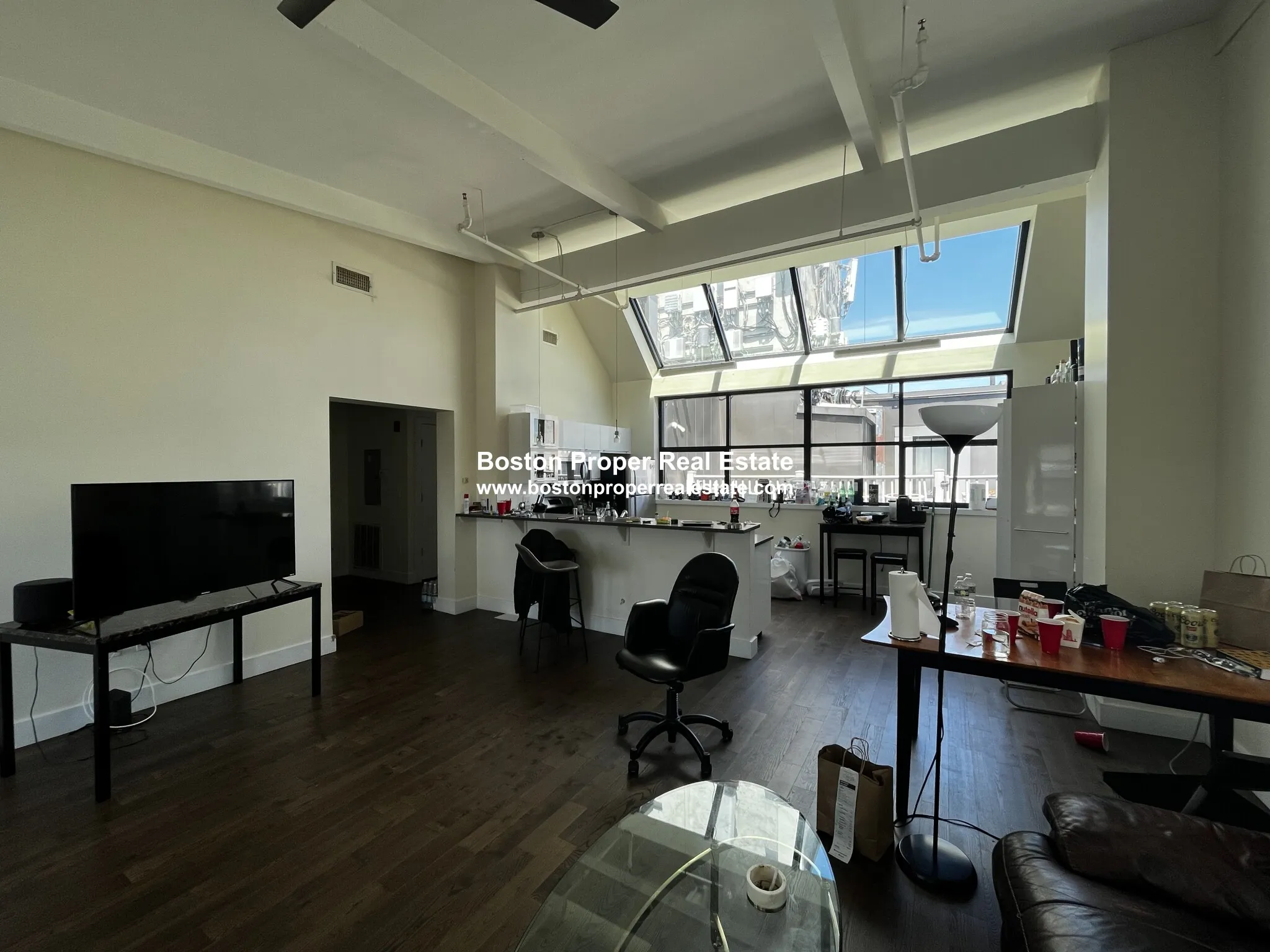 2 bed, 2 bath apartment for rent at 1126 Boylston St Unit 701A, Fenway — photo 3 of 12