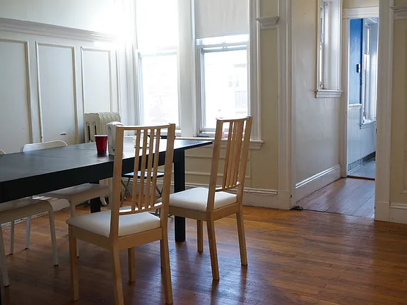 2 bed, 1 bath apartment for rent at 1126 Commonwealth Ave Unit 6, Brighton — photo 7 of 9