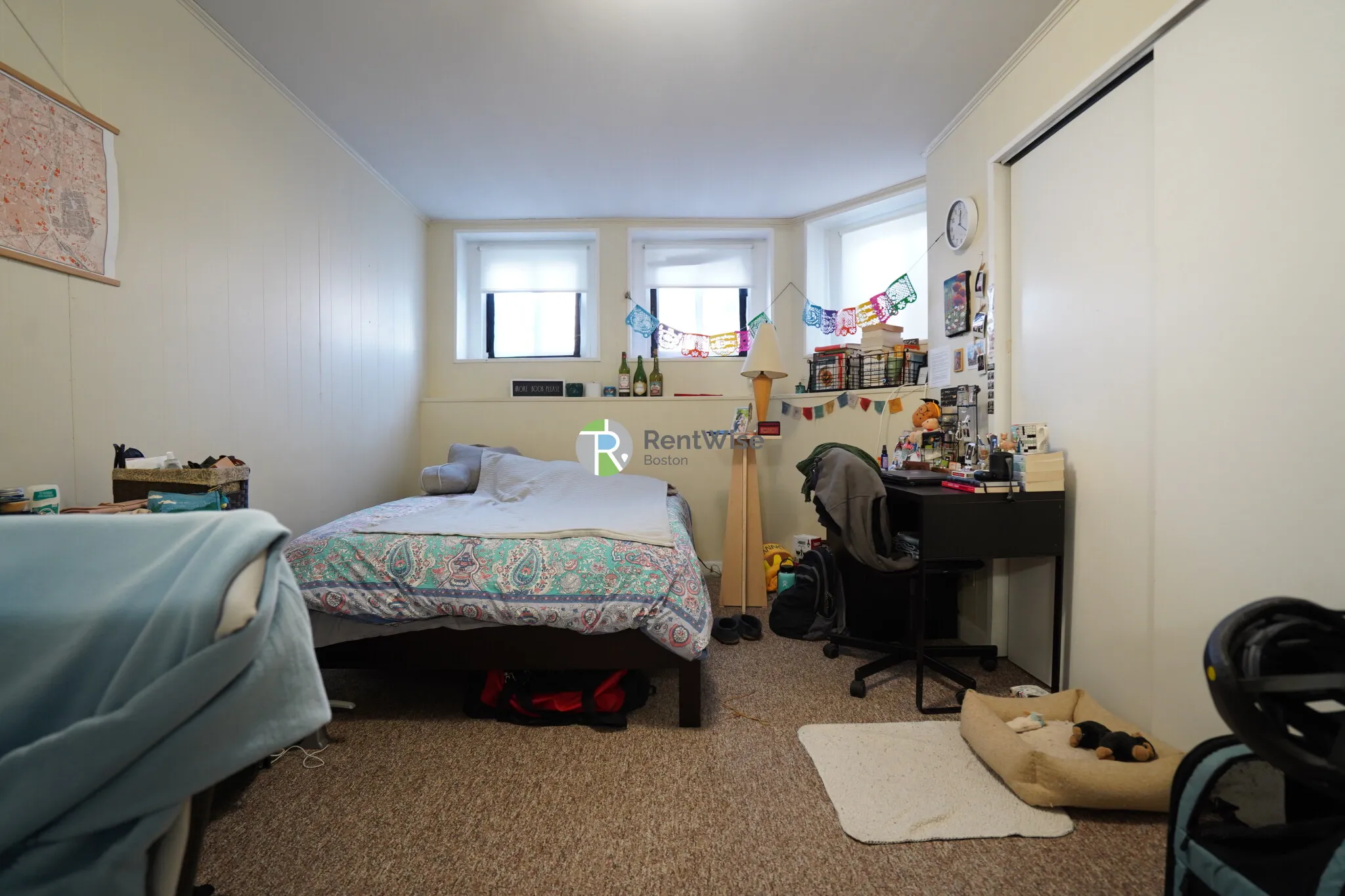Studio bed, 1 bath apartment for rent at 1126 Commonwealth Ave Unit A, Allston