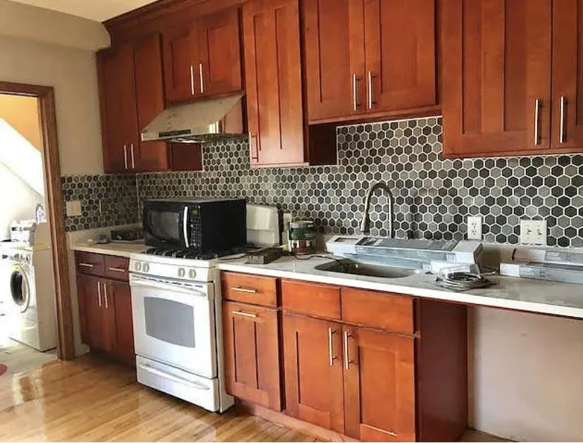 3 bed, 2 bath apartment for rent at 1127 Chestnut St, Newton Upper Falls — photo 4 of 11