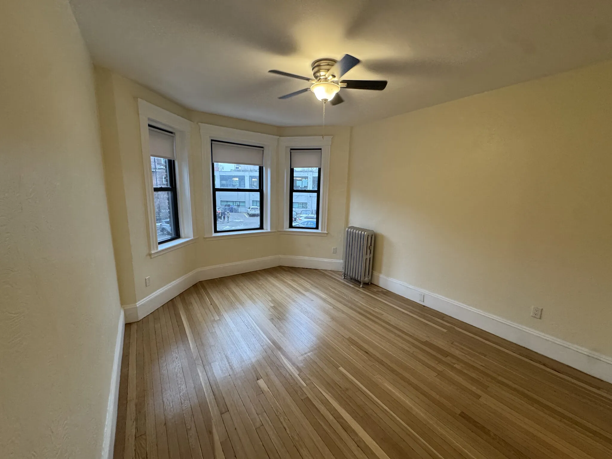 2 bed, 1 bath apartment for rent at 1127 Commonwealth Ave Unit 10, Allston — photo 22 of 25