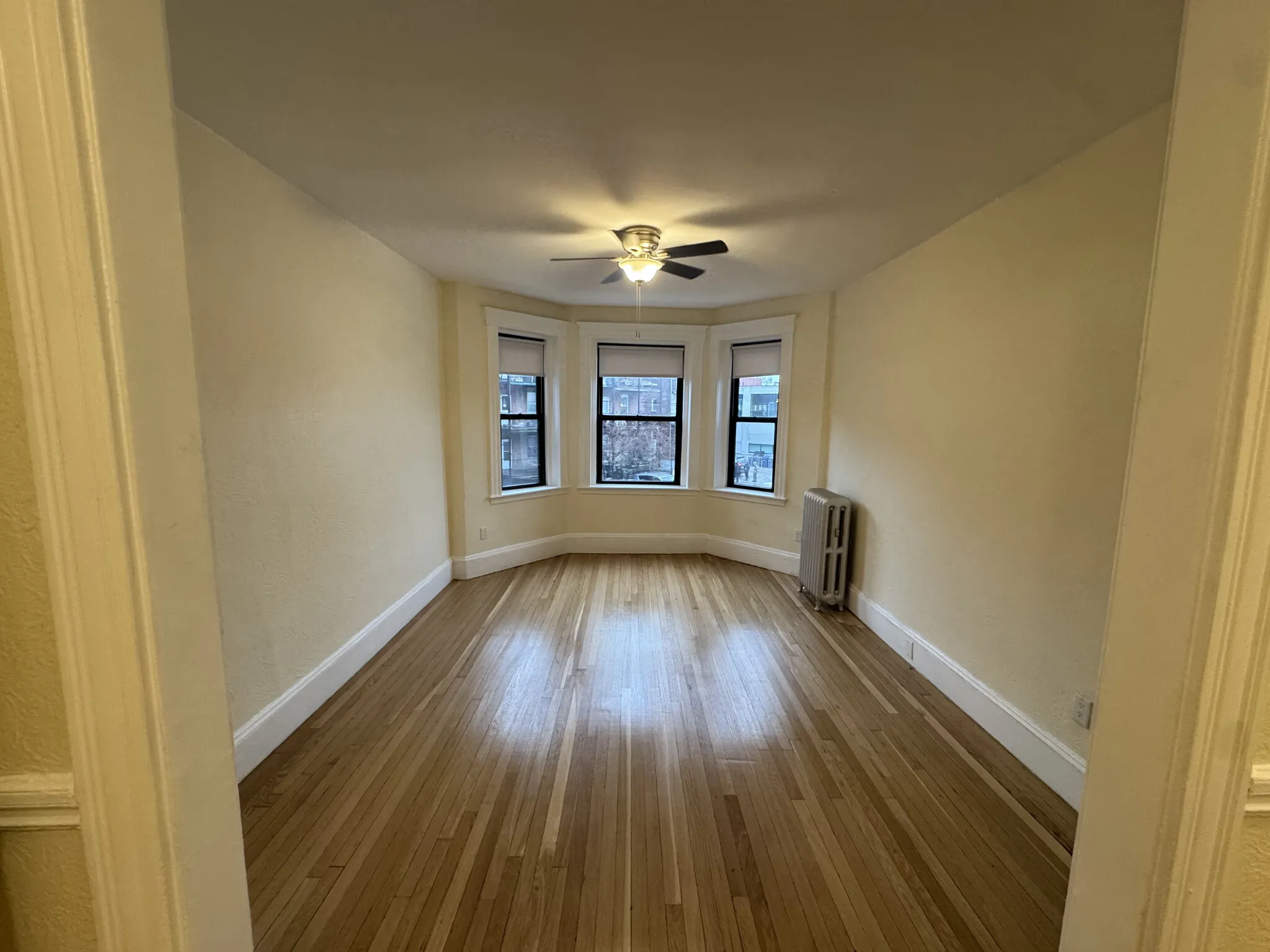 2 bed, 1 bath apartment for rent at 1127 Commonwealth Ave Unit 10, Allston — photo 21 of 25