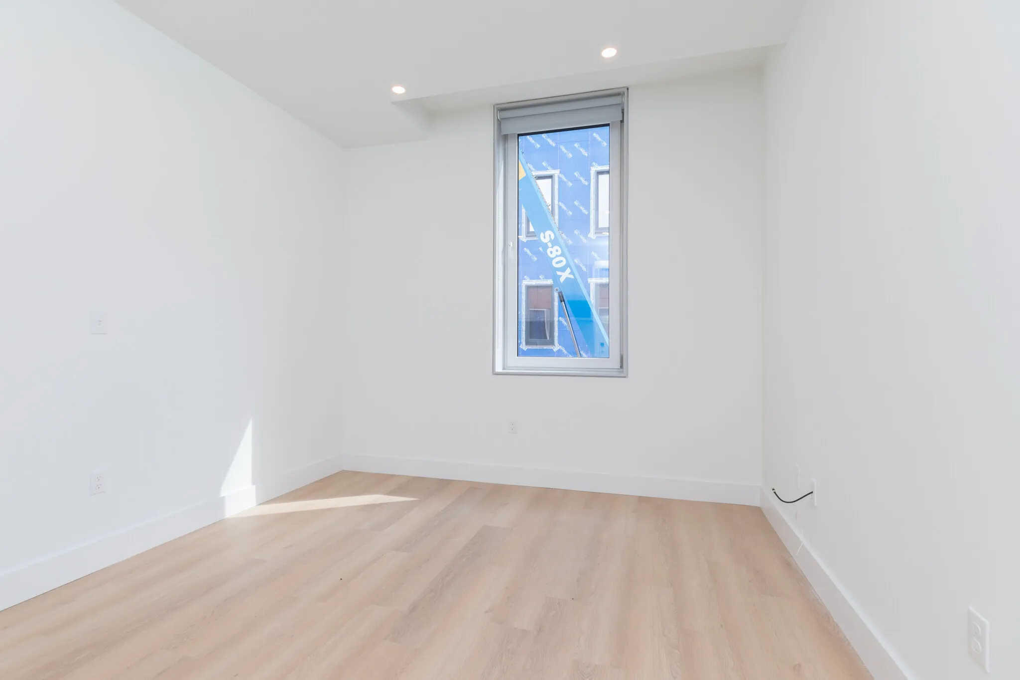 Studio bed, 1 bath apartment for rent at 1127 Harrison Ave Unit 219, Roxbury — photo 3 of 7