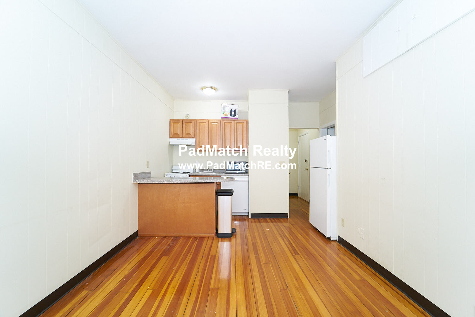 1 bed, 1 bath apartment for rent at 1128 Commonwealth Ave Unit 2, Allston — photo 4 of 13