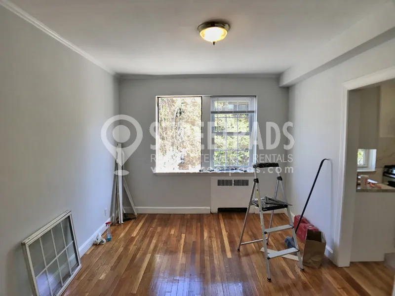 3 bed, 2 bath apartment for rent at 1129 Beacon St Unit 6, Longwood — photo 28 of 37