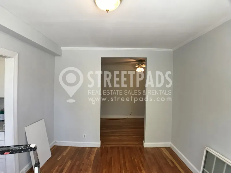 3 bed, 2 bath apartment for rent at 1129 Beacon St Unit 6, Longwood — photo 29 of 37