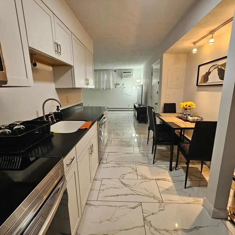 2 bed, 1 bath apartment for rent at 1129 North Shore Rd Unit BS2, Revere — photo 3 of 12