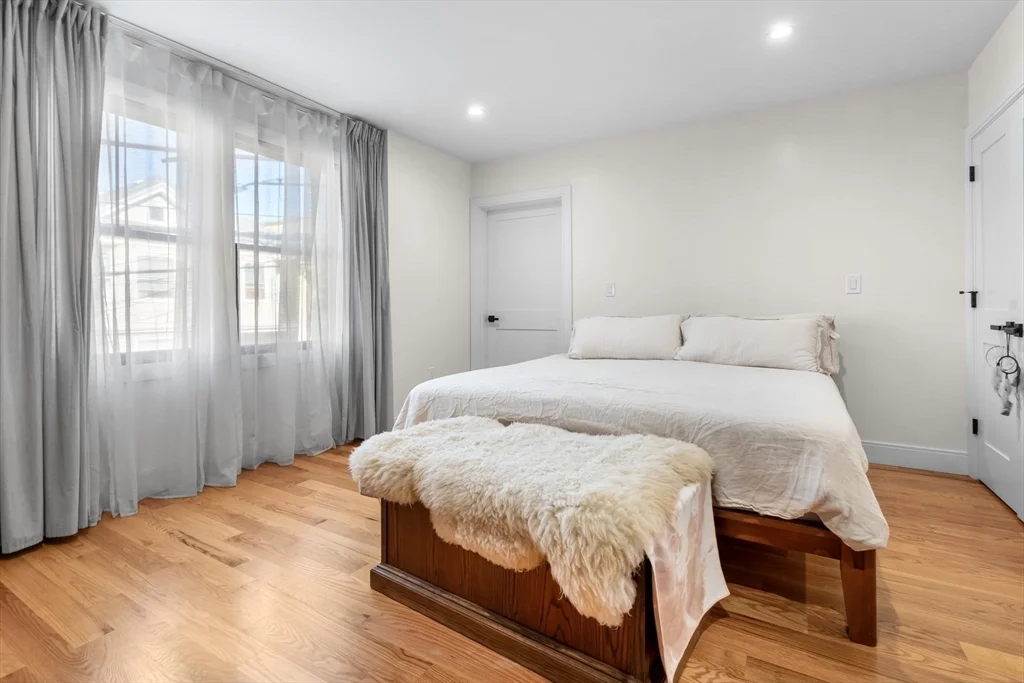 2 bed, 2 bath apartment for rent at 113-115 Falcon St Unit 1, East Boston — photo 21 of 34