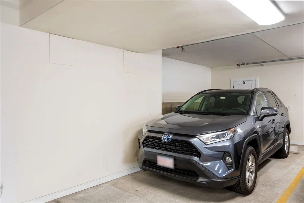 2 bed, 2 bath apartment for rent at 113-115 Falcon St Unit 1, East Boston — photo 31 of 34