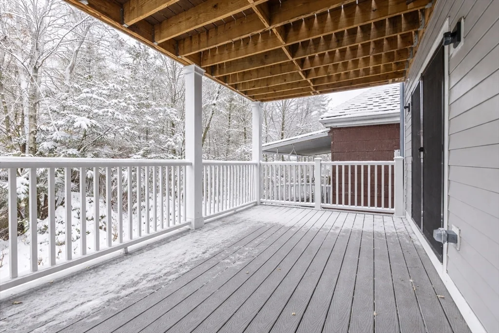 2 bed, 2 bath apartment for rent at 113-115 Falcon St Unit 113-3, Eagle Hill — photo 18 of 24