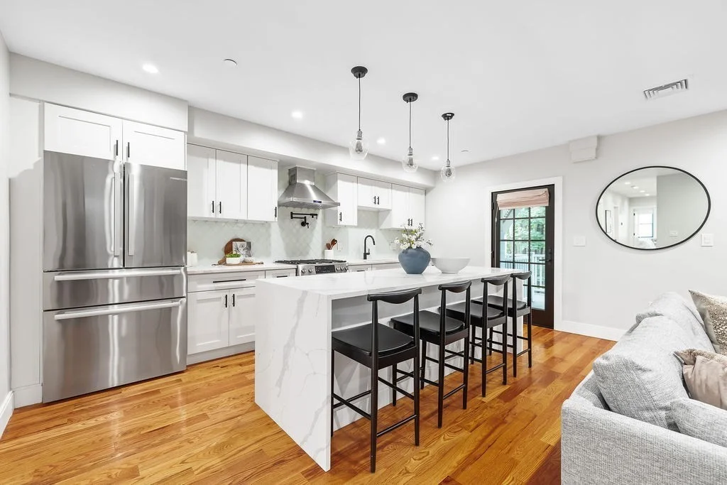 2 bed, 2 bath apartment for rent at 113-115 Falcon St Unit 113-3, Eagle Hill — photo 5 of 24