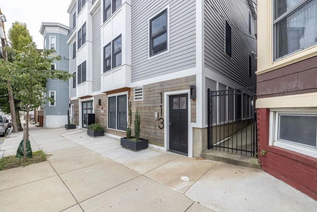 2 bed, 2 bath apartment for rent at 113-115 Falcon St Unit 113-3, Eagle Hill — photo 20 of 24