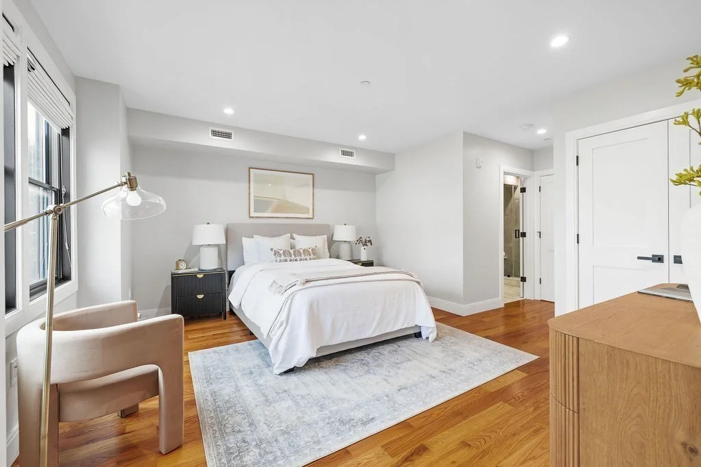 2 bed, 2 bath apartment for rent at 113-115 Falcon St Unit 113-3, Eagle Hill — photo 10 of 24