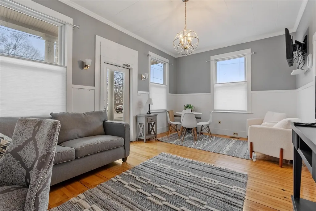 1 bed, 1 bath apartment for rent at 113-115 Main St Unit 1, Pepperell — photo 2 of 11