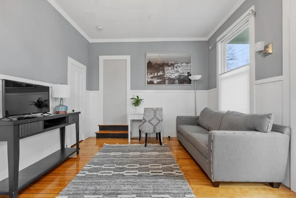 1 bed, 1 bath apartment for rent at 113-115 Main St Unit 1, Pepperell — photo 3 of 11