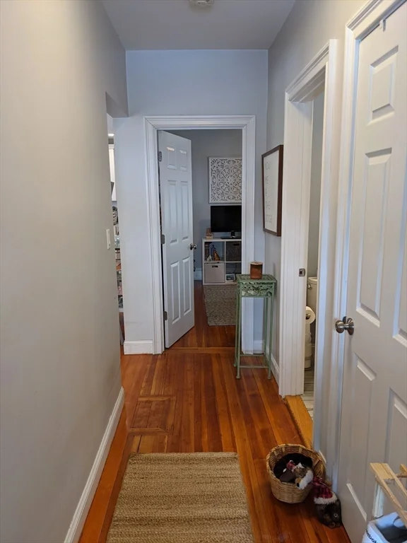 3 bed, 1 bath apartment for rent at 113 3rd St Unit 1, Medford — photo 9 of 14