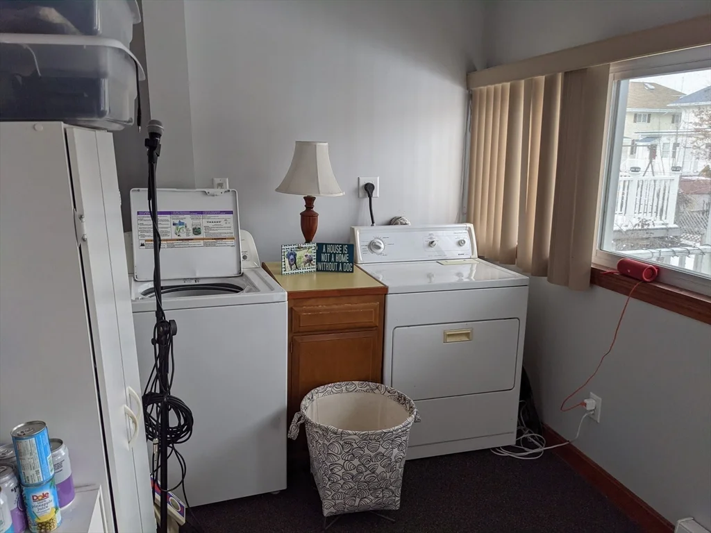 3 bed, 1 bath apartment for rent at 113 3rd St Unit 1, Medford — photo 8 of 14