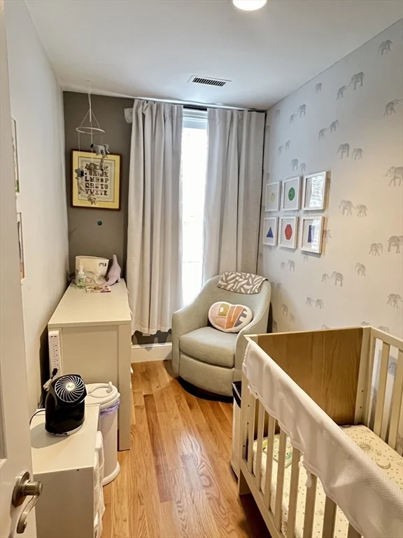3 bed, 1 bath apartment for rent at 113 Appleton St Unit 3, South End — photo 16 of 21