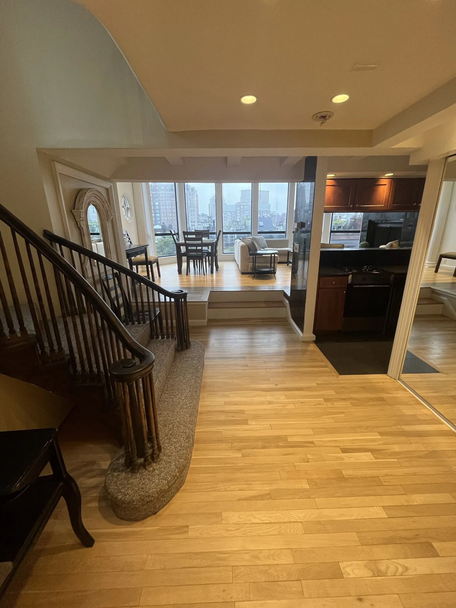 2.5 bed, 3 bath apartment for rent at 113 Beacon St Unit 1, Back Bay — photo 45 of 66