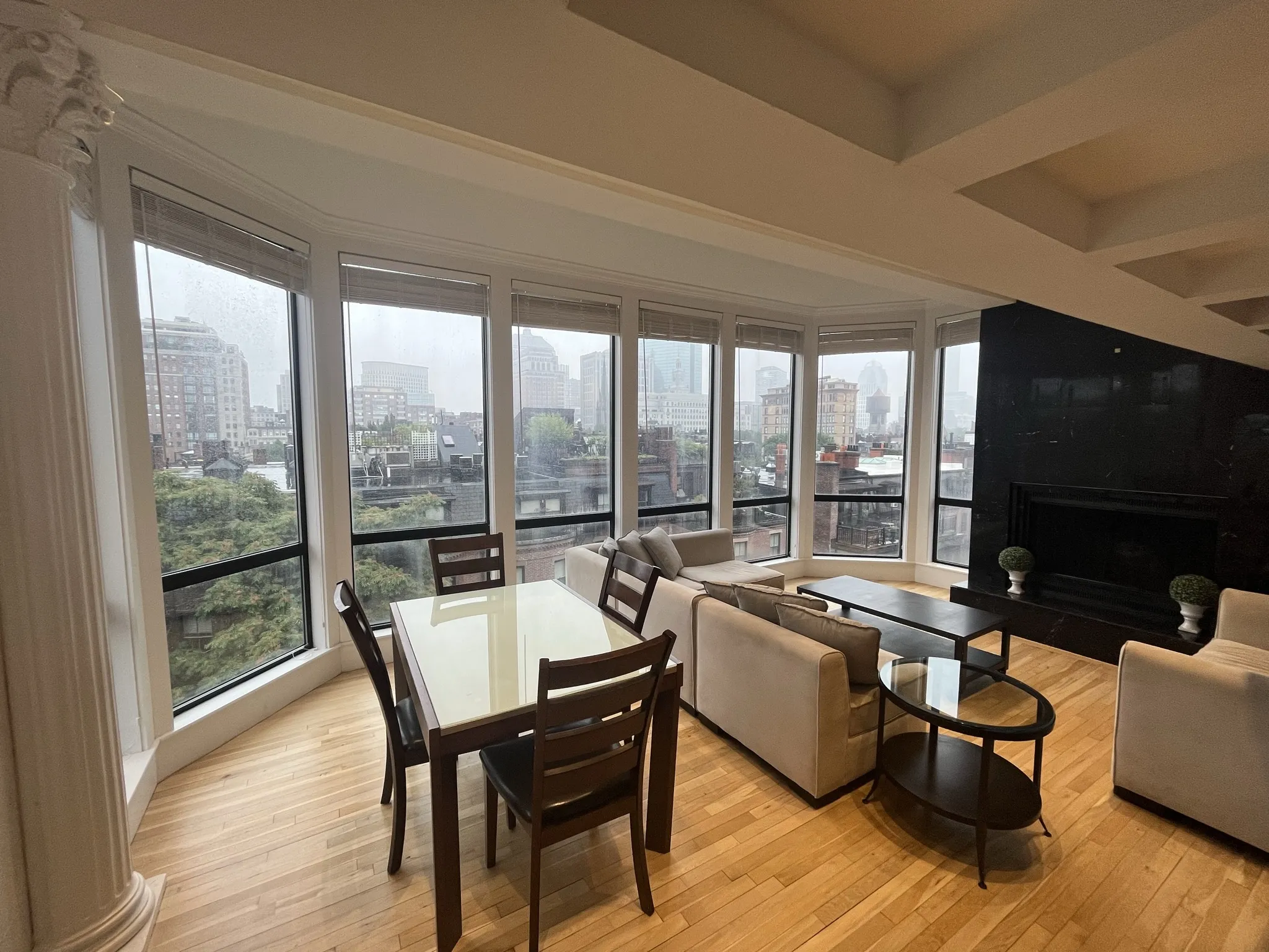 2.5 bed, 3 bath apartment for rent at 113 Beacon St Unit 1, Back Bay — photo 49 of 66