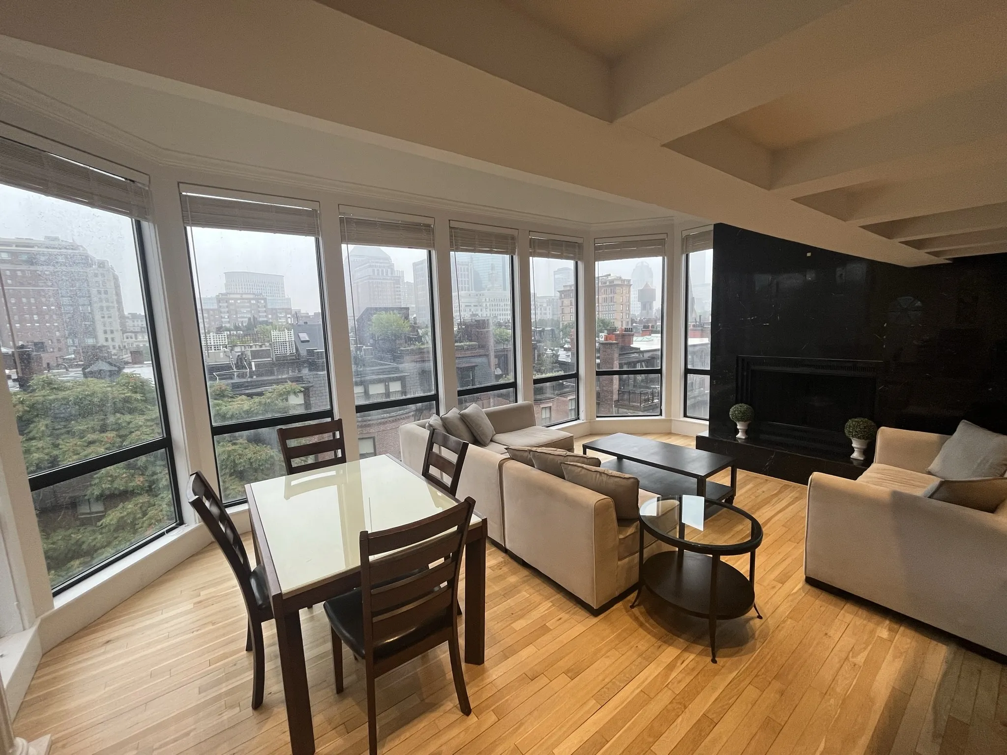 2.5 bed, 3 bath apartment for rent at 113 Beacon St Unit 1, Back Bay — photo 51 of 66