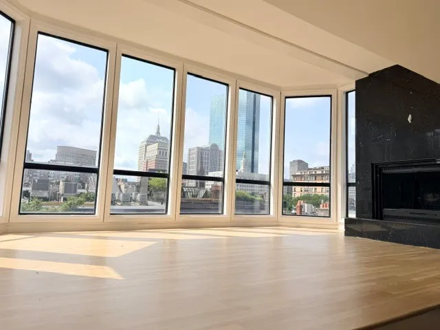 2.5 bed, 3 bath apartment for rent at 113 Beacon St Unit 1, Back Bay — photo 28 of 66