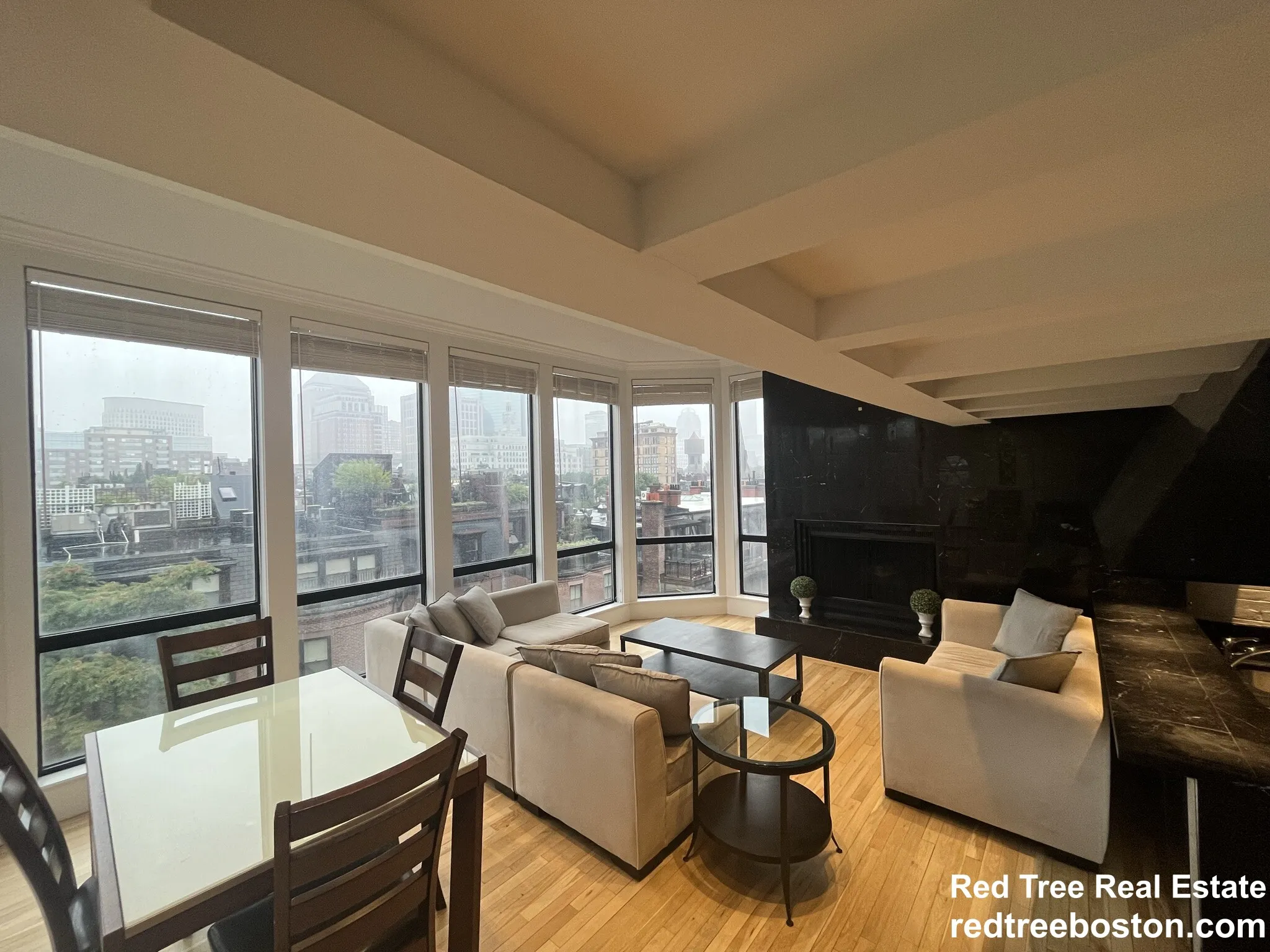 2.5 bed, 3 bath apartment for rent at 113 Beacon St Unit 1, Back Bay
