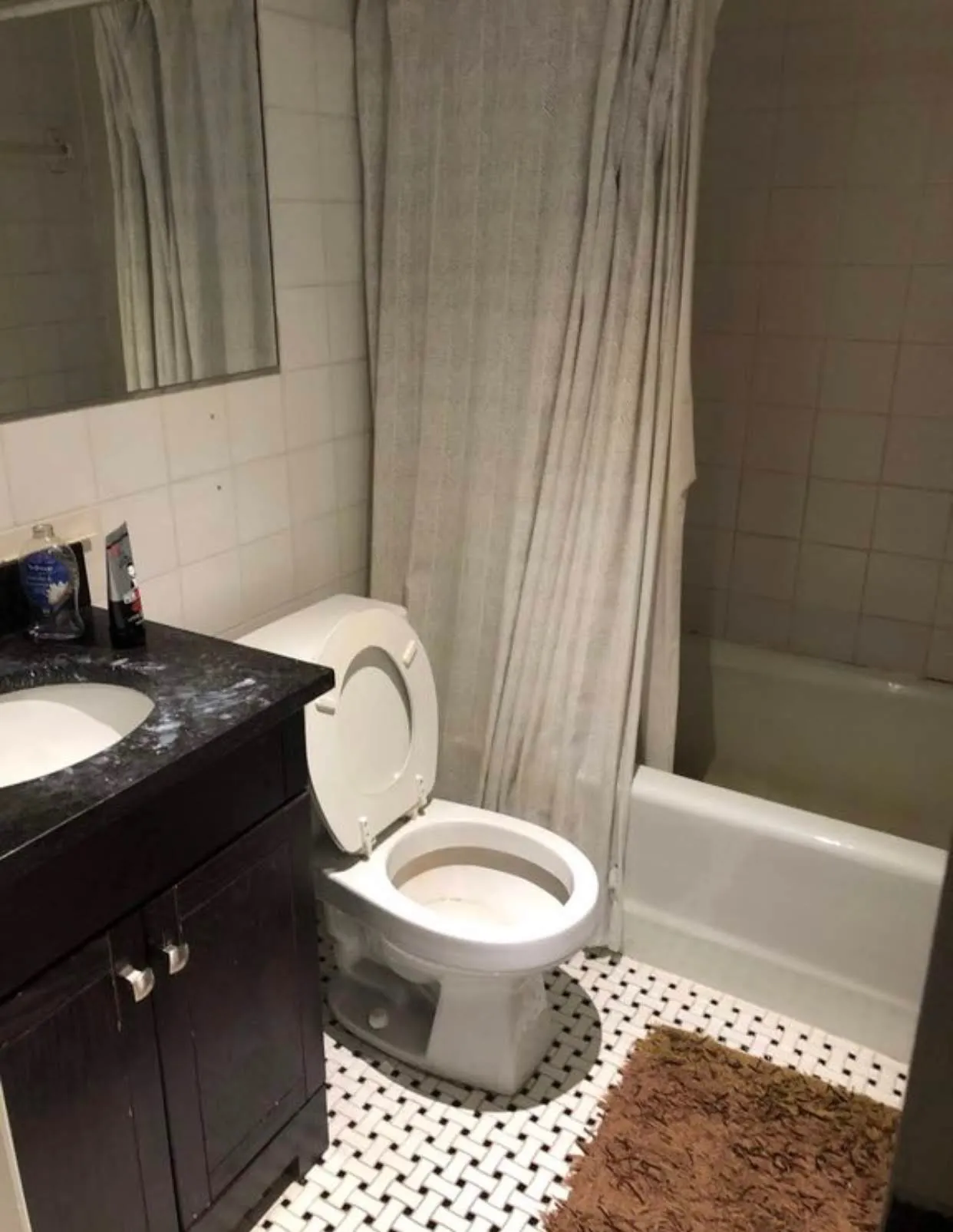3 bed, 2 bath apartment for rent at 113 Beacon St Unit 2 Front, Back Bay — photo 13 of 22