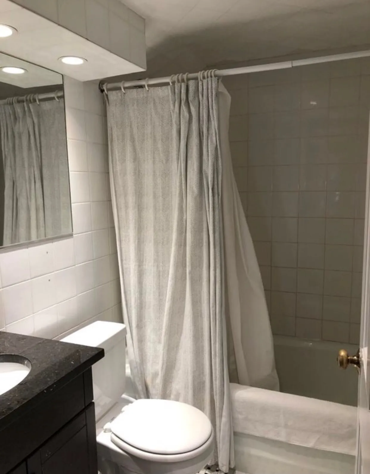 3 bed, 2 bath apartment for rent at 113 Beacon St Unit 2 Front, Back Bay — photo 12 of 22