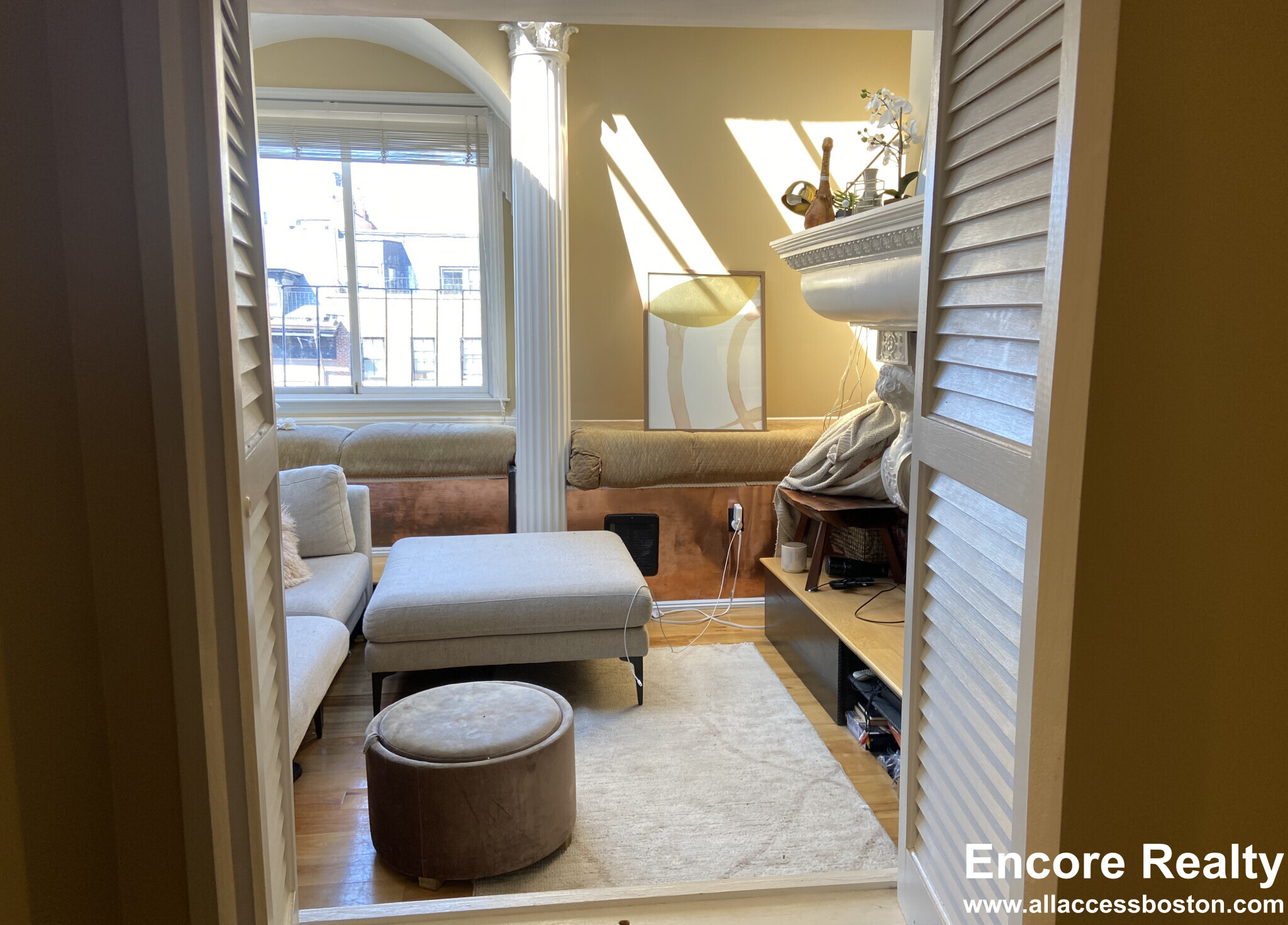 3 bed, 2 bath apartment for rent at 113 Beacon St Unit 6, Back Bay — photo 6 of 37