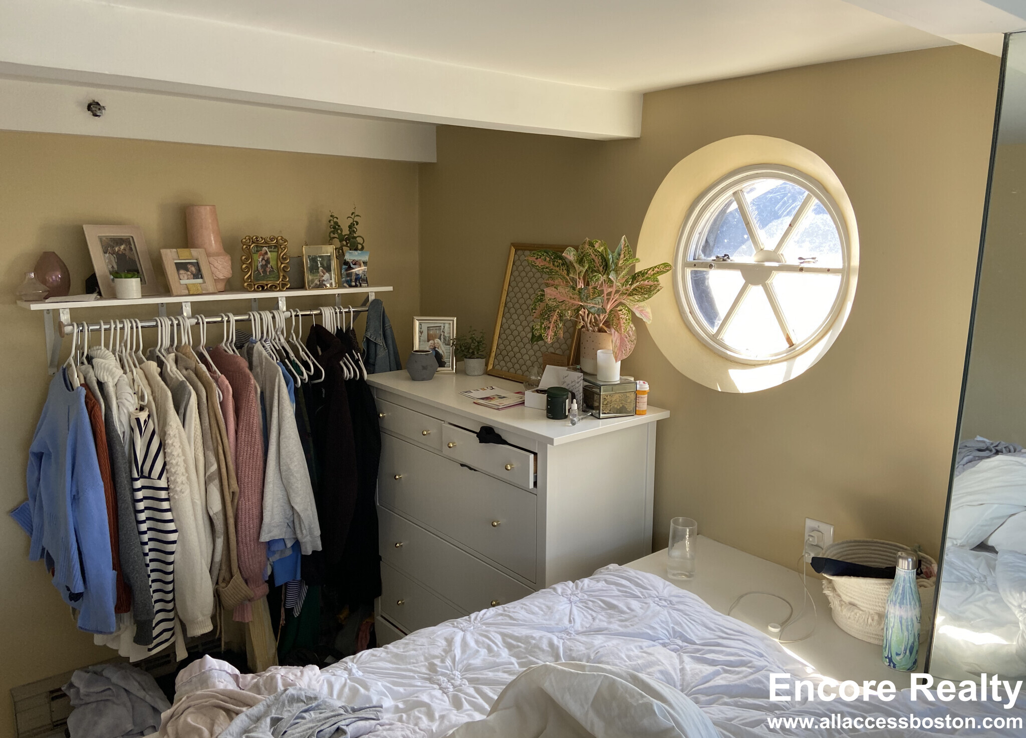 3 bed, 2 bath apartment for rent at 113 Beacon St Unit 6, Back Bay — photo 32 of 37