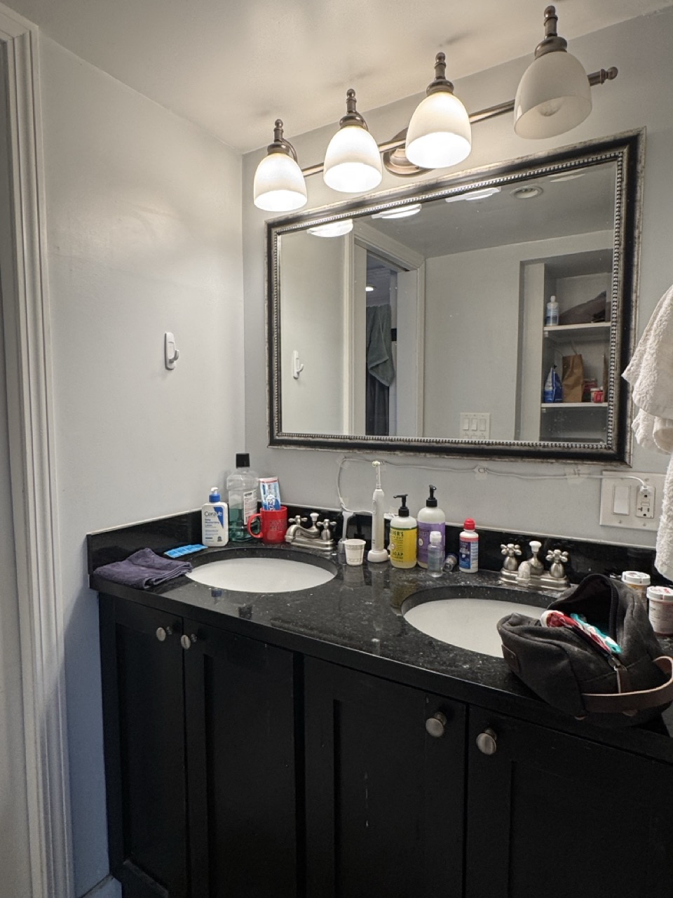 3 bed, 2 bath apartment for rent at 113 Beacon St Unit 6 Front, Back Bay — photo 20 of 28