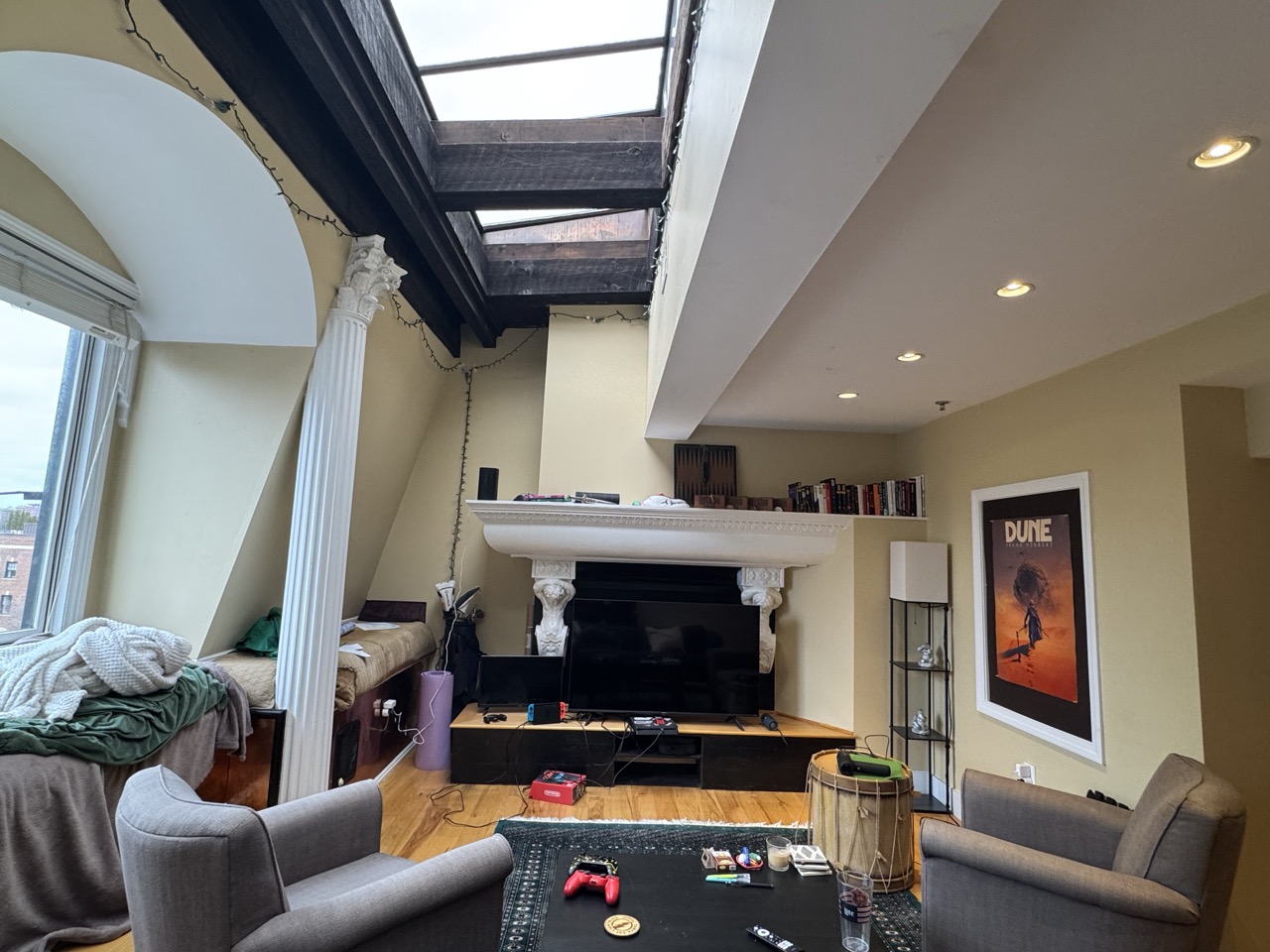 3 bed, 2 bath apartment for rent at 113 Beacon St Unit 6 Front, Back Bay — photo 14 of 28