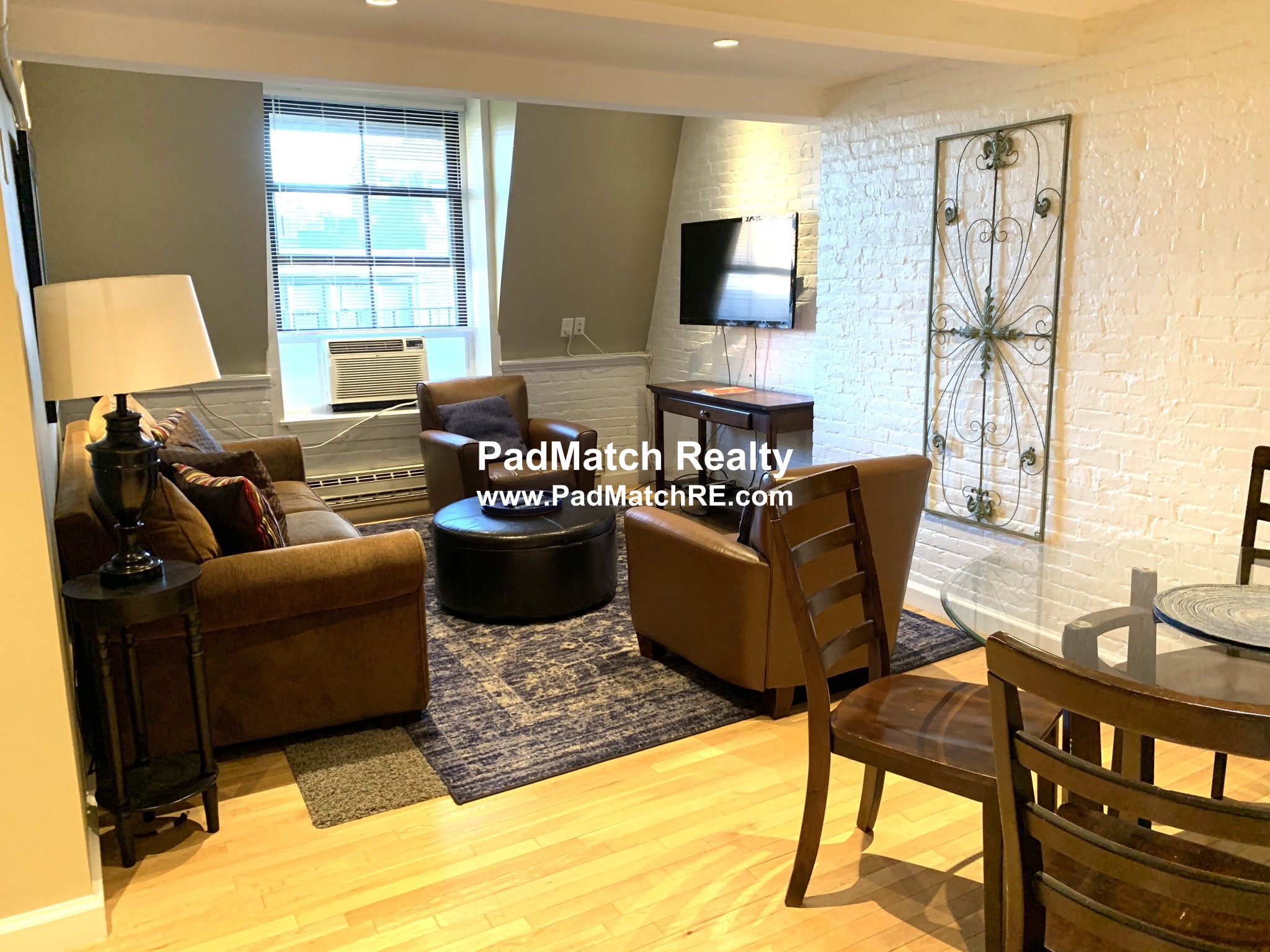 1 bed, 1 bath apartment for rent at 113 Beacon St Unit 6 Rear, Back Bay — photo 5 of 10