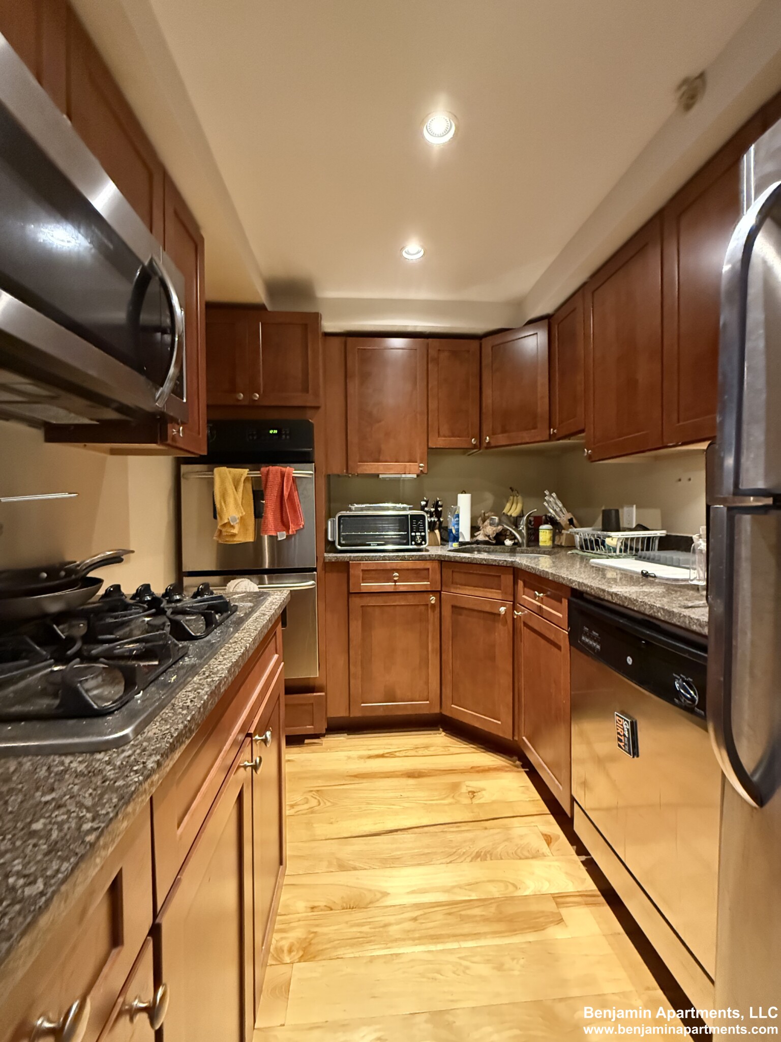 3 bed, 2 bath apartment for rent at 113 Beacon St Unit 6F, Back Bay — photo 10 of 26