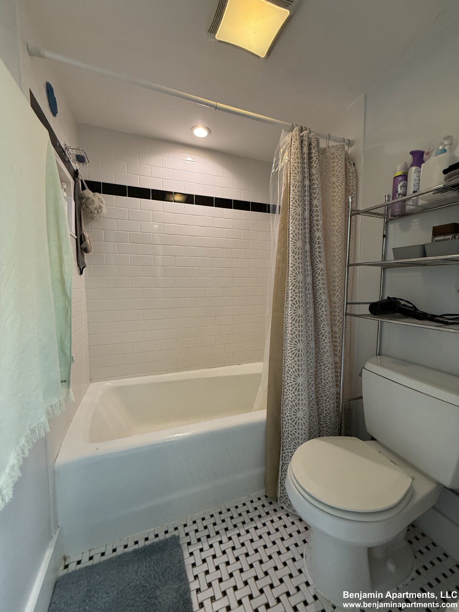 3 bed, 2 bath apartment for rent at 113 Beacon St Unit 6F, Back Bay — photo 14 of 26