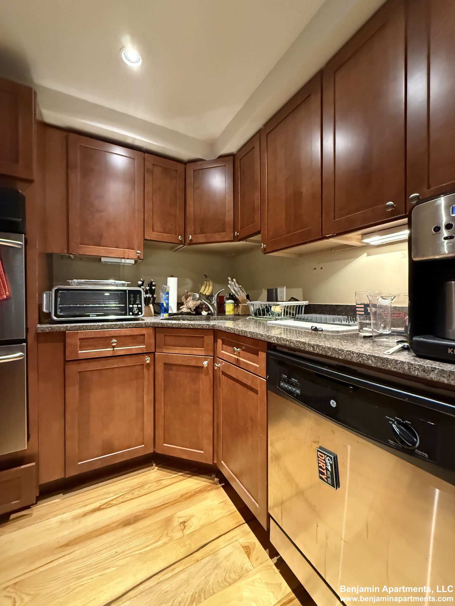 3 bed, 2 bath apartment for rent at 113 Beacon St Unit 6F, Back Bay — photo 11 of 26