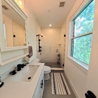 3 bed, 2 bath apartment for rent at 113 Beacon St Unit C, Union Square — photo 10 of 16