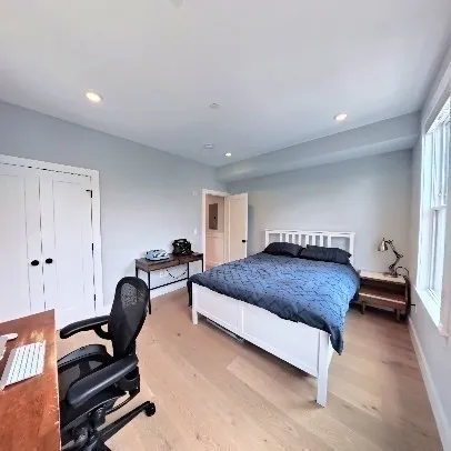 3 bed, 2 bath apartment for rent at 113 Beacon St Unit C, Union Square — photo 12 of 16
