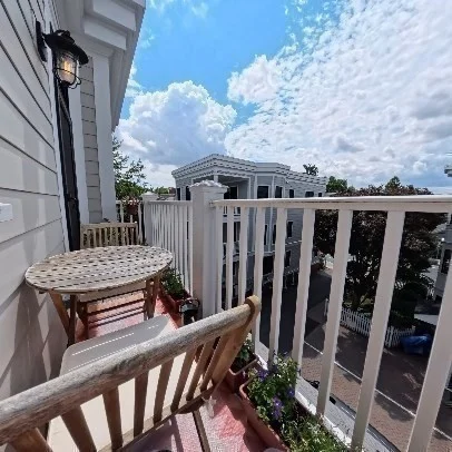 3 bed, 2 bath apartment for rent at 113 Beacon St Unit C, Union Square — photo 16 of 16